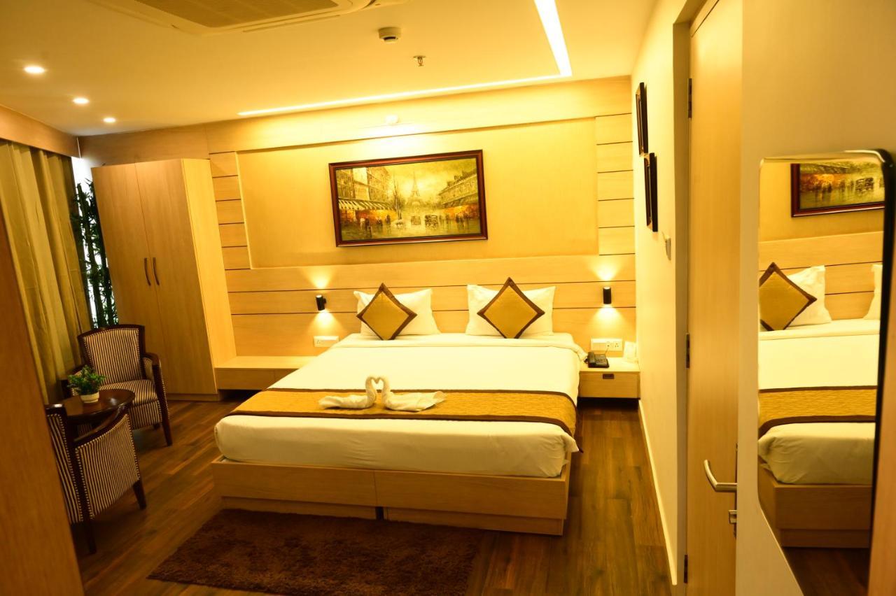 Hotel Silkhouse Premier Danapur المظهر الخارجي الصورة