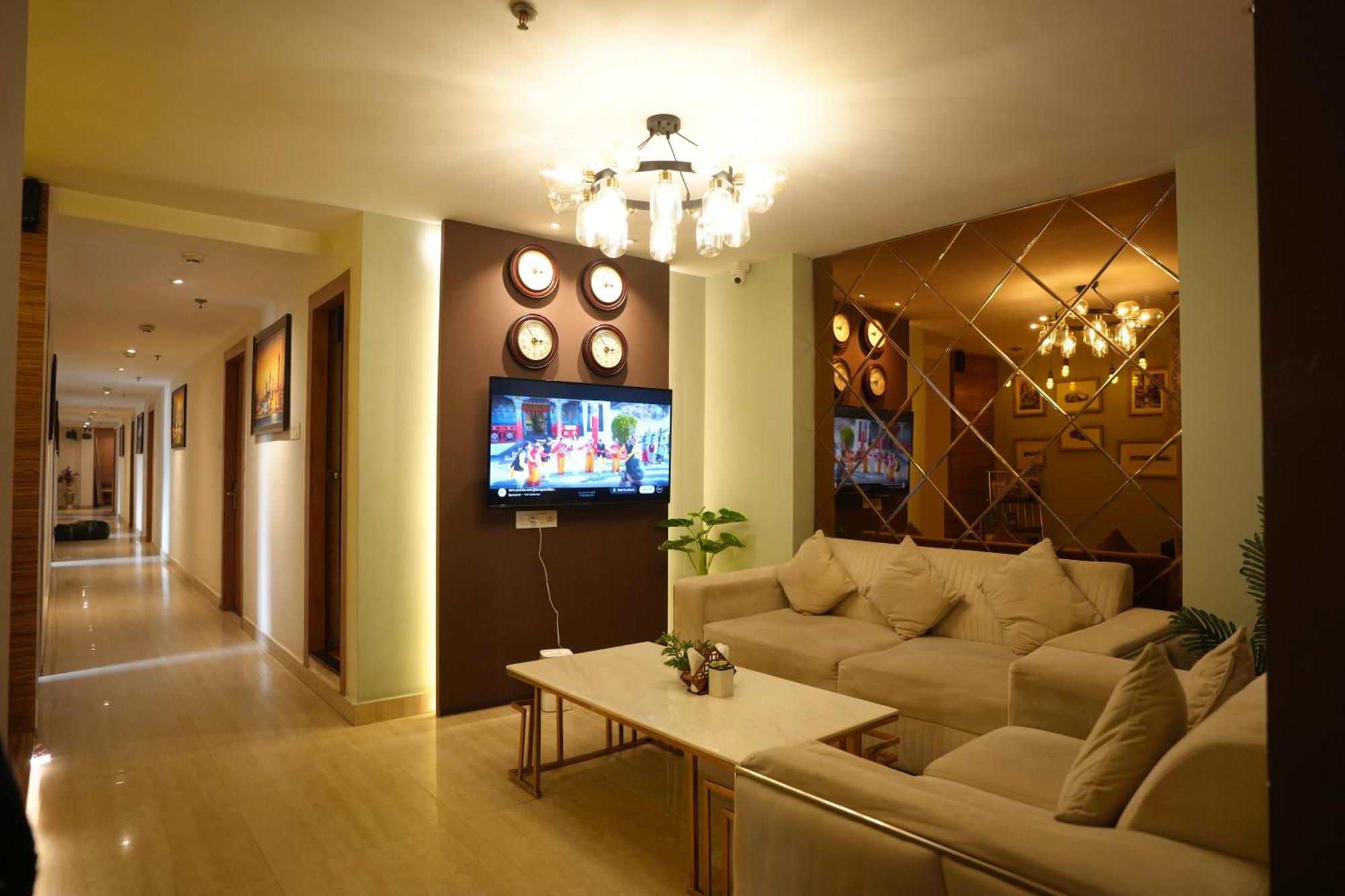 Hotel Silkhouse Premier Danapur المظهر الخارجي الصورة