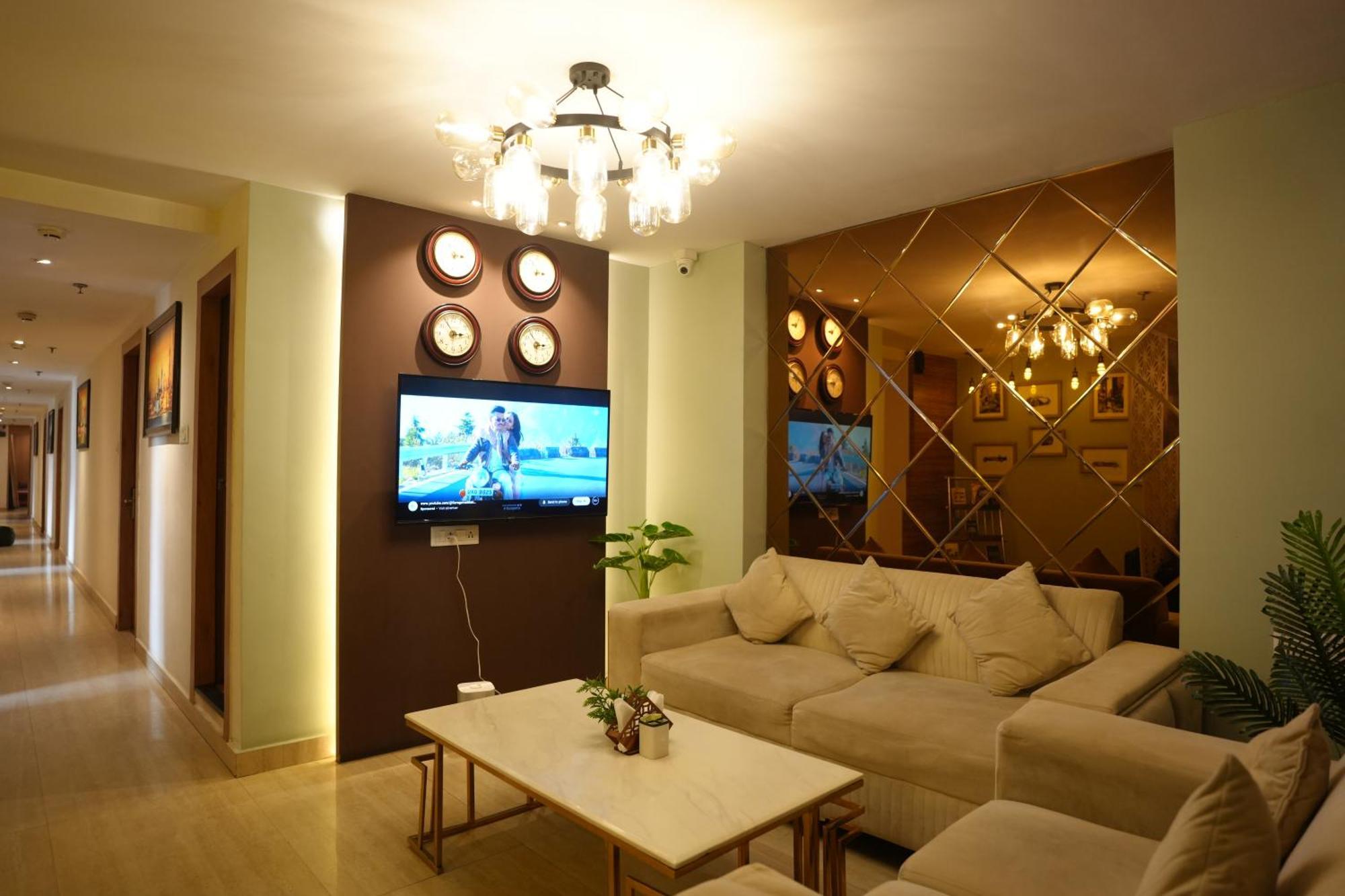 Hotel Silkhouse Premier Danapur المظهر الخارجي الصورة