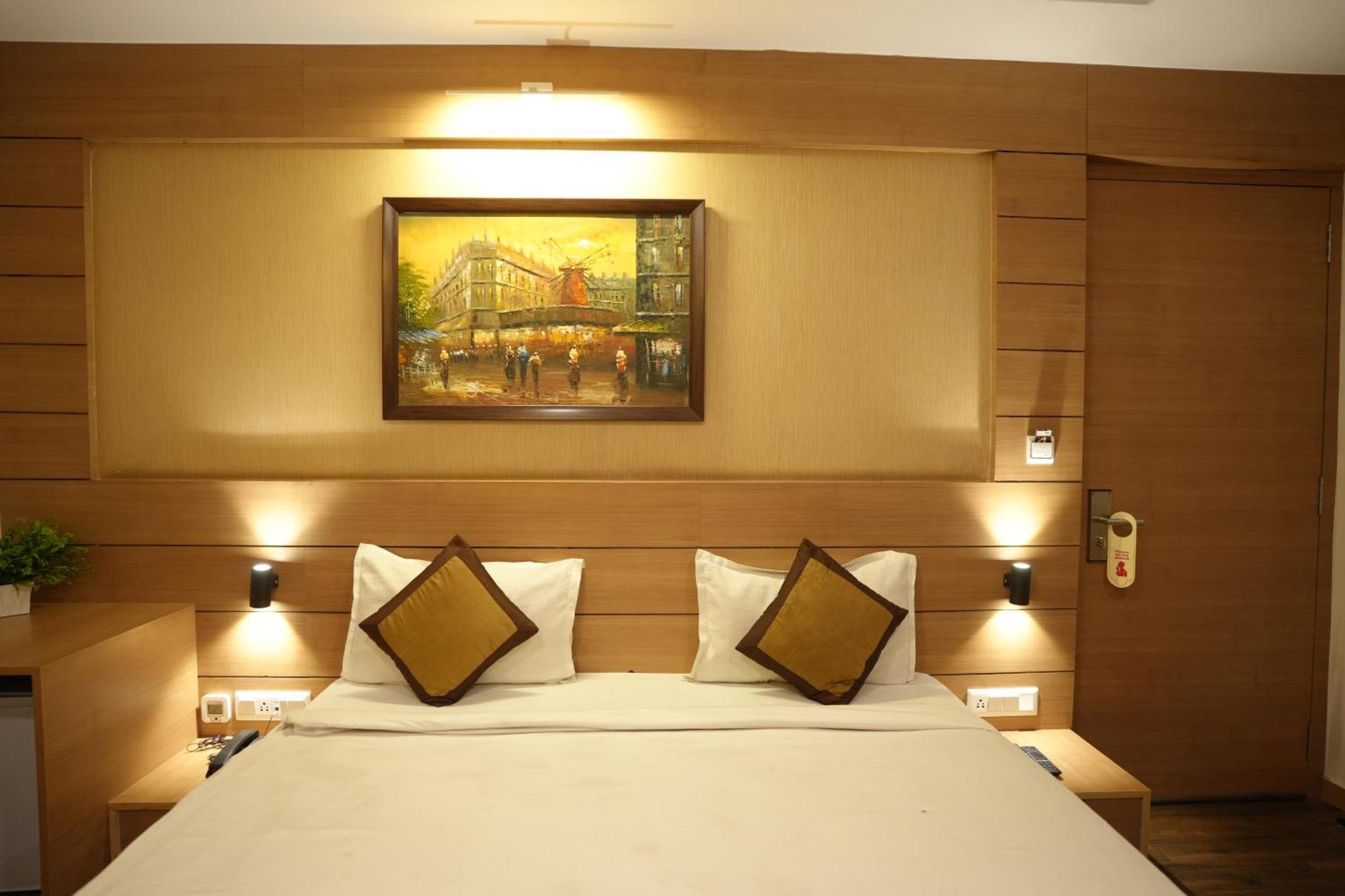 Hotel Silkhouse Premier Danapur المظهر الخارجي الصورة