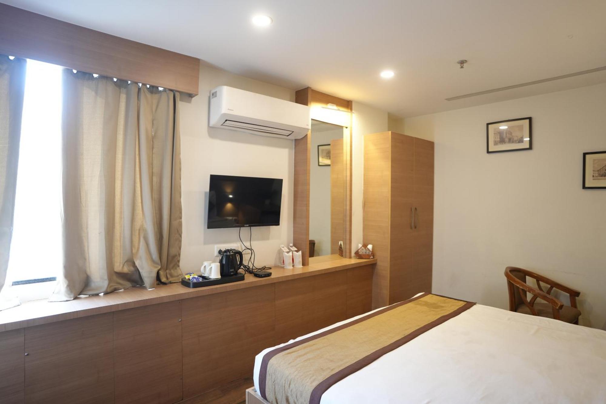 Hotel Silkhouse Premier Danapur المظهر الخارجي الصورة