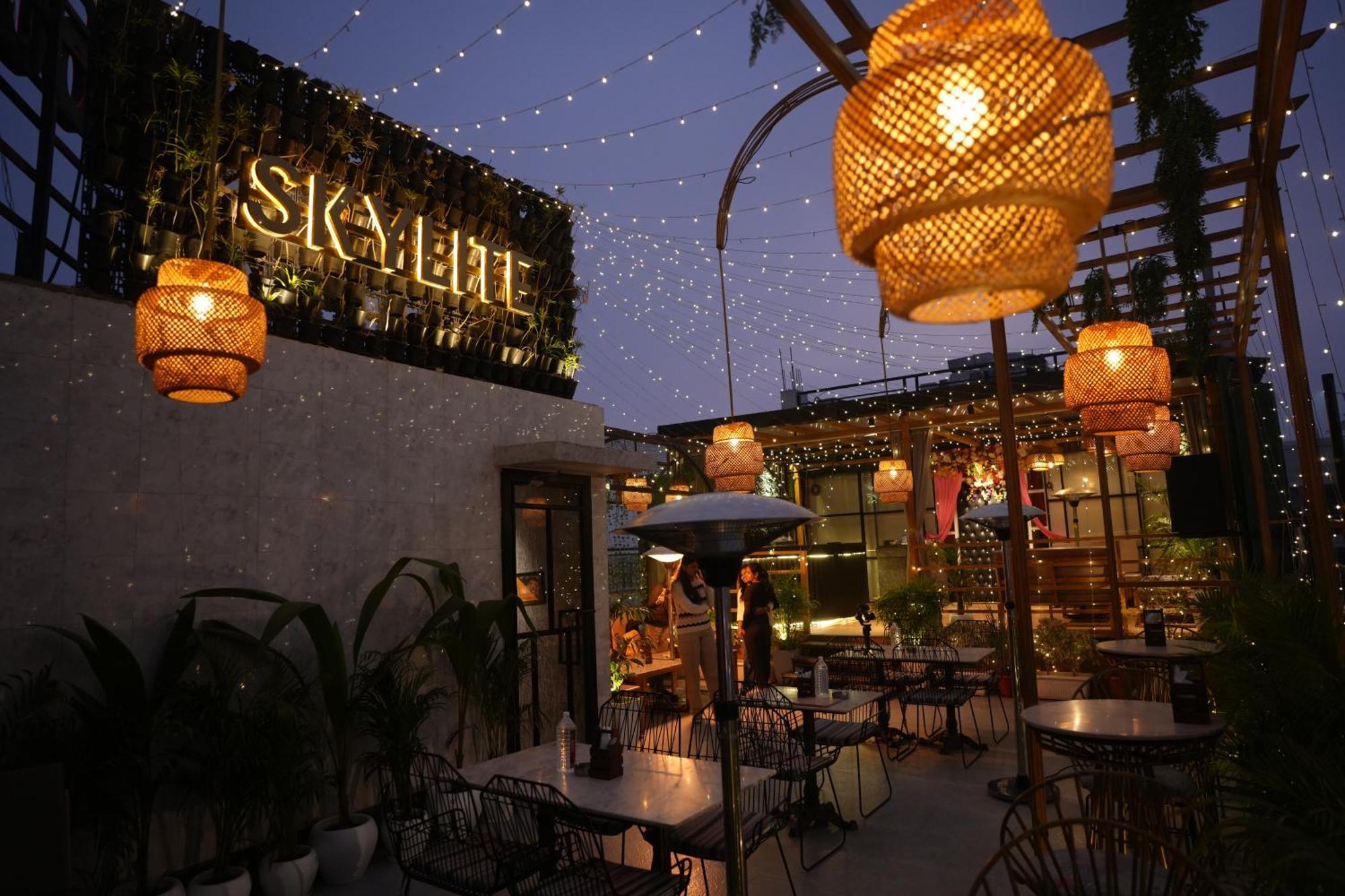 Hotel Silkhouse Premier Danapur المظهر الخارجي الصورة
